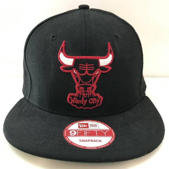 CHICAGO BULLS - NEW ERA SNAPBACK - Picture 1 of 4